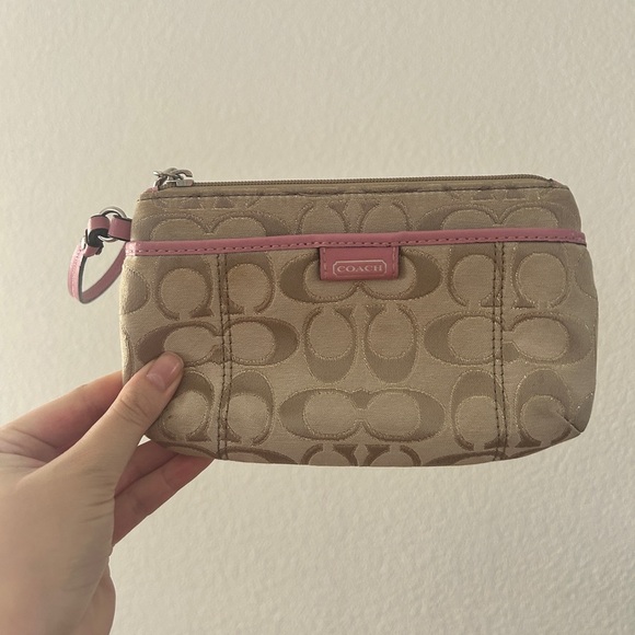 Coach Signature Wristlet, Vintage, Beige & Pink Trim - Like New - Picture 1 of 8
